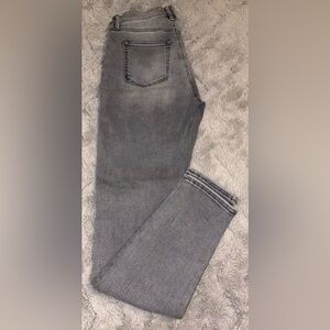 LOFT light grey The Sculpt Jegging jeans Size 4 zipper/button closure